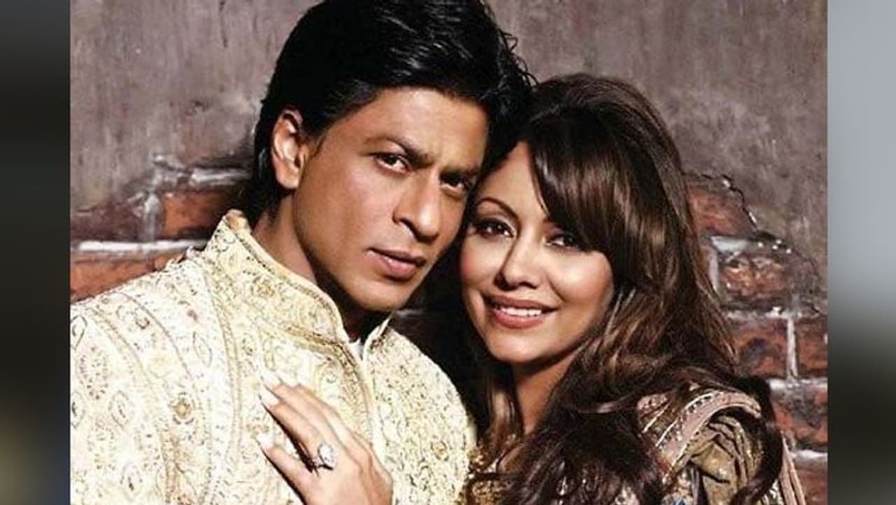 <p>Bollywood's Badshah Shah Rukh Khan gots nostalgic about completing 27 years of marriage with Gauri Khan as well as in the Indian cinema last year in October</p> <p>Bollywood's Badshah Shah Rukh Khan gots nostalgic about completing 27 years of marriage with Gauri Khan as well as in the Indian cinema last year in October</p>