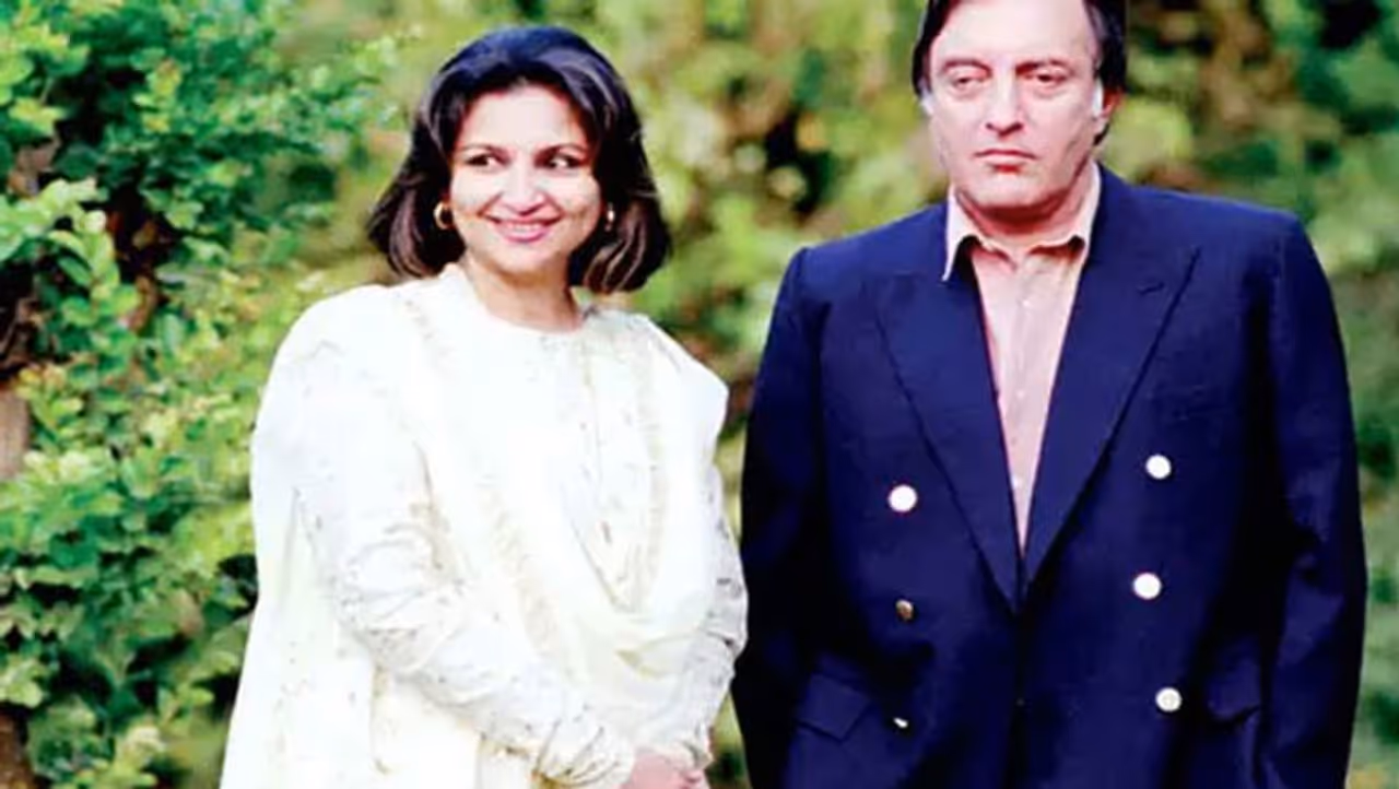 <p><strong>ಶರ್ಮಿಳಾ ಟ್ಯಾಗೋರ್ </strong><br />ಶರ್ಮಿಳಾ ಟ್ಯಾಗೋರ್ ಅವರ ಕಾಲದ ಅತ್ಯುತ್ತಮ ಮತ್ತು ಮನಮೋಹಕ ನಟಿ. ಕ್ರಿಕೆಟಿಗ ಮನ್ಸೂರ್ ಅಲಿ ಖಾನ್ ಪಟೌಡಿ ಅವರನ್ನು 1969 ರಲ್ಲಿ ವಿವಾಹವಾದರು. ಸೈಫ್ ಅಲಿ ಖಾನ್, ಸೋಹಾ ಅಲಿ ಖಾನ್, ಸಬಾ ಅಲಿ ಖಾನ್ ಅವರ ಮಕ್ಕಳು.</p> <p><strong>ಶರ್ಮಿಳಾ ಟ್ಯಾಗೋರ್ </strong><br />ಶರ್ಮಿಳಾ ಟ್ಯಾಗೋರ್ ಅವರ ಕಾಲದ ಅತ್ಯುತ್ತಮ ಮತ್ತು ಮನಮೋಹಕ ನಟಿ. ಕ್ರಿಕೆಟಿಗ ಮನ್ಸೂರ್ ಅಲಿ ಖಾನ್ ಪಟೌಡಿ ಅವರನ್ನು 1969 ರಲ್ಲಿ ವಿವಾಹವಾದರು. ಸೈಫ್ ಅಲಿ ಖಾನ್, ಸೋಹಾ ಅಲಿ ಖಾನ್, ಸಬಾ ಅಲಿ ಖಾನ್ ಅವರ ಮಕ್ಕಳು.</p>