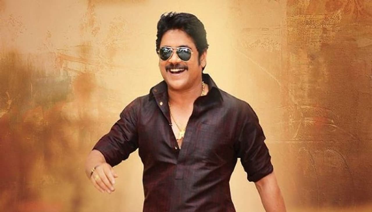<p>Today, Nagarjuna Akkineni shared a posted on his social media accounts where we can see him posing with his film Brahmastra co stars Ranbir Kapoor, Alia Bhatt, and director Ayan Mukerji. </p> <p>Today, Nagarjuna Akkineni shared a posted on his social media accounts where we can see him posing with his film Brahmastra co stars Ranbir Kapoor, Alia Bhatt, and director Ayan Mukerji. </p>