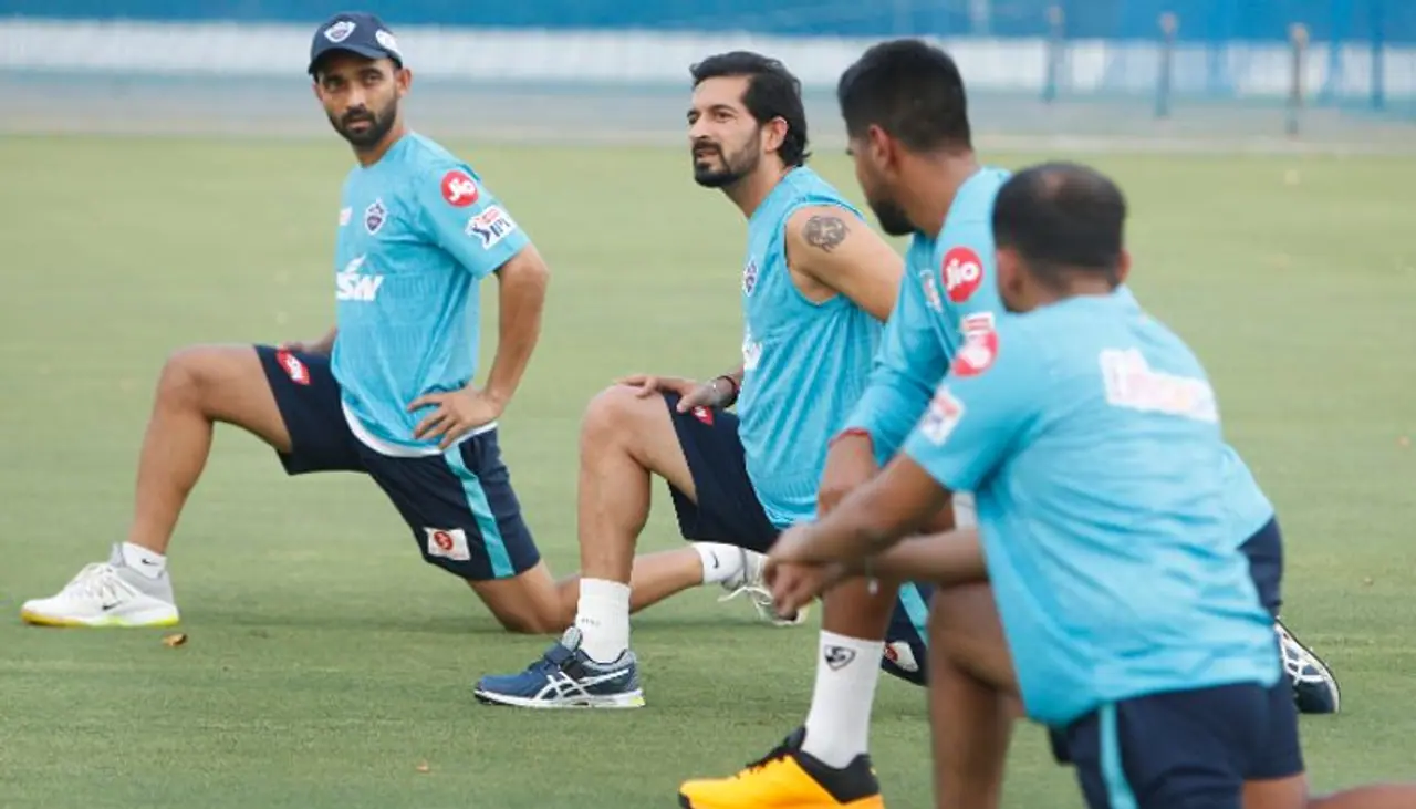 <p>అజింకా రహానే: గత సీజన్లో రాజస్థాన్ రాయల్స్ కెప్టెన్గా ఉన్న రహానే, ఈ సీజన్లో ఢిల్లీ క్యాపిటల్స్ జట్టులోకి వచ్చాడు. అయితే యువకులతో నిండిన ఢిల్లీలో రహానేకు ఒక్క ఛాన్స్ కూడా రాలేదు. ఇప్పటిదాకా జరిగిన మ్యాచులన్నింటిలో రిజర్వు బెంచ్కే పరిమితమయ్యాడు రహానే. రహానే మిడ్ సీజన్ ట్రాన్స్ఫర్లో భాగంగా పంజాబ్ జట్టుకి చేరవచ్చని అంచనా.</p> <p>అజింకా రహానే: గత సీజన్లో రాజస్థాన్ రాయల్స్ కెప్టెన్గా ఉన్న రహానే, ఈ సీజన్లో ఢిల్లీ క్యాపిటల్స్ జట్టులోకి వచ్చాడు. అయితే యువకులతో నిండిన ఢిల్లీలో రహానేకు ఒక్క ఛాన్స్ కూడా రాలేదు. ఇప్పటిదాకా జరిగిన మ్యాచులన్నింటిలో రిజర్వు బెంచ్కే పరిమితమయ్యాడు రహానే. రహానే మిడ్ సీజన్ ట్రాన్స్ఫర్లో భాగంగా పంజాబ్ జట్టుకి చేరవచ్చని అంచనా.</p>