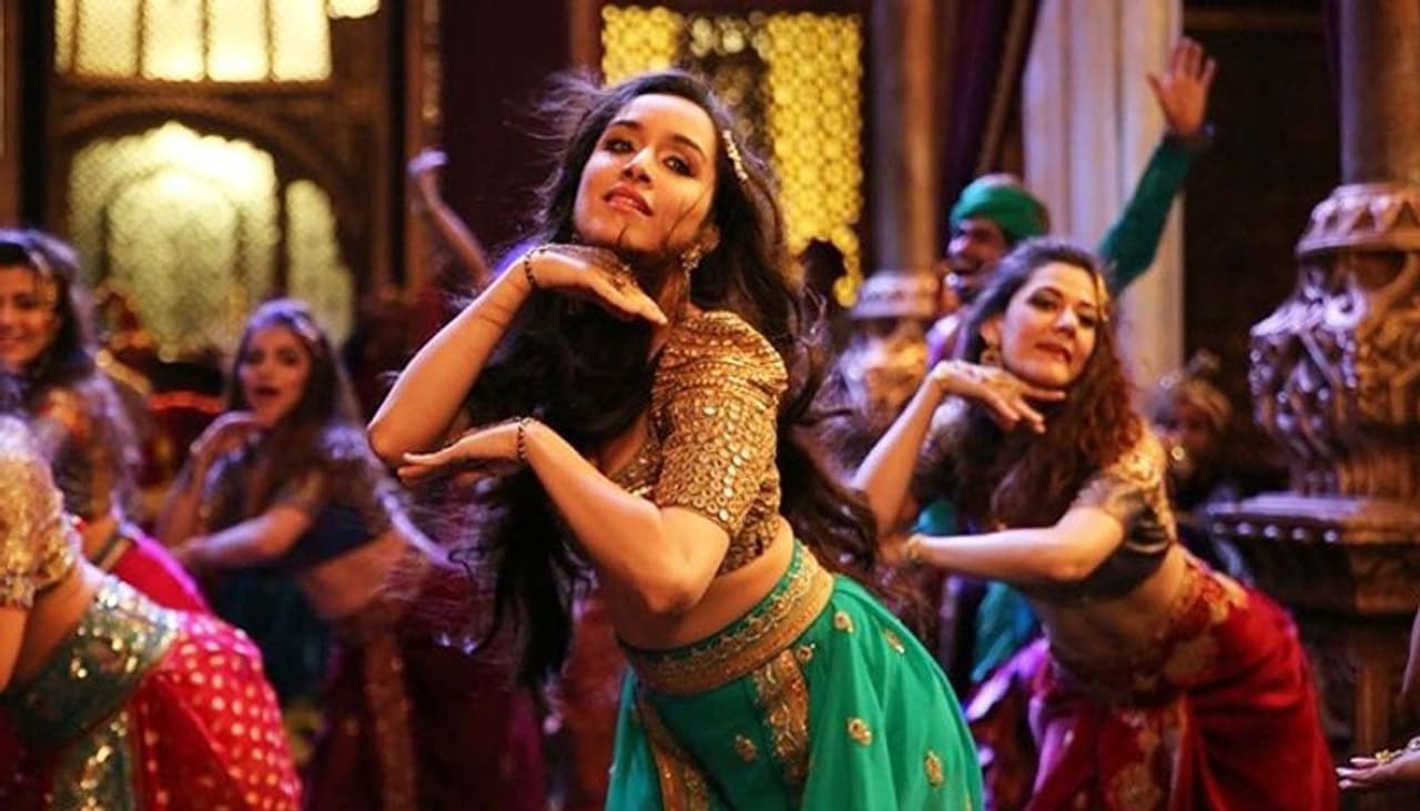 <p>It's been raining anniversaries for Shraddha's super hit movies and today we have Stree where Shraddha's mysterious character won hearts. </p> <p>It's been raining anniversaries for Shraddha's super hit movies and today we have Stree where Shraddha's mysterious character won hearts. </p>