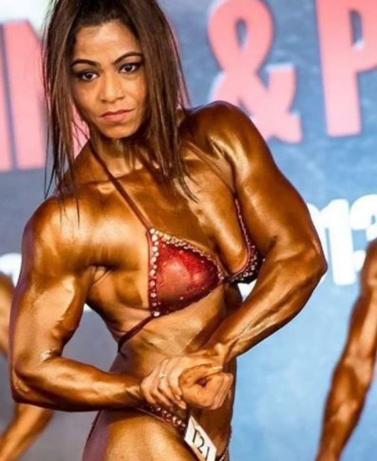 <p>இவர் தான் கிரண் டெம்ப்ளா, ஆரம்பமே அசத்தல் இல்ல&nbsp;</p>