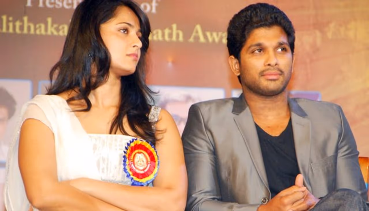 <p>Allu Arjun</p><p>This famous Tollywood star was once an animator before he entered the film industry. The actor’s dream was to make it big in the animation industry but due to its nascent stage in India, he decided to enter films in order to make more money.</p> <p>Allu Arjun</p><p>This famous Tollywood star was once an animator before he entered the film industry. The actor’s dream was to make it big in the animation industry but due to its nascent stage in India, he decided to enter films in order to make more money.</p>