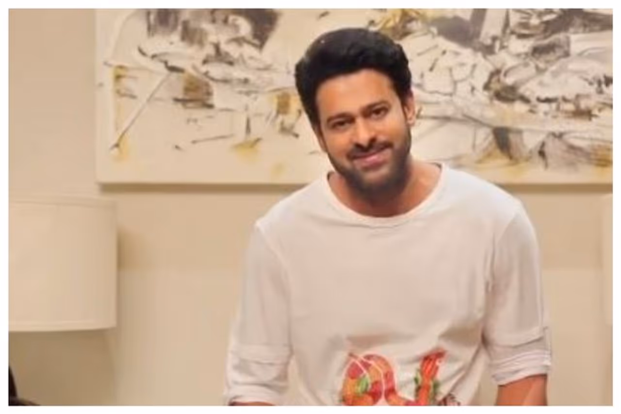 <p style="text align: justify;">Prabhas, the Pan India star has contributed towards flood relief in the state of Telangana to the Telangana CM Relief Fund.</p> <p style="text align: justify;">Prabhas, the Pan India star has contributed towards flood relief in the state of Telangana to the Telangana CM Relief Fund.</p>