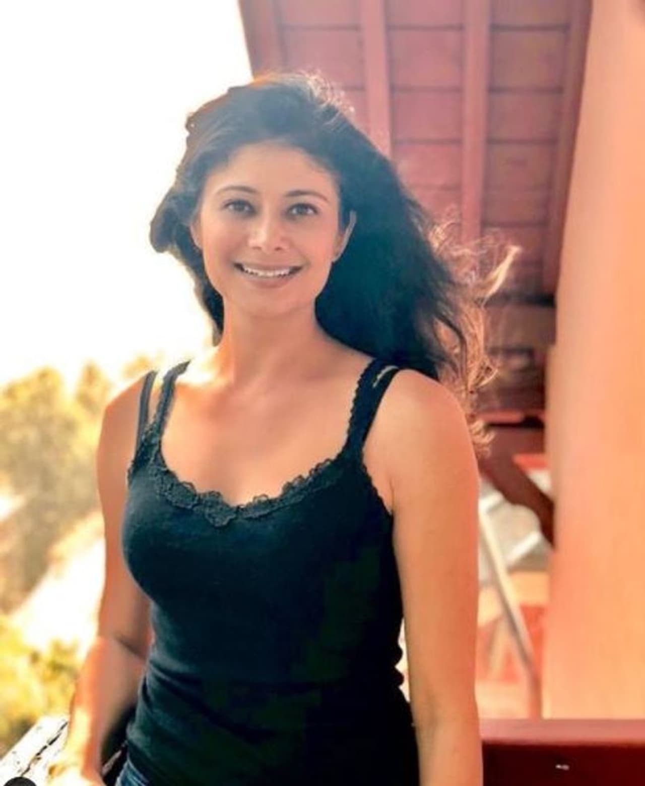 <p>1993ರ ಫೆಮಿನಾ ಮಿಸ್ ಇಂಡಿಯಾ ಇಂಟರ್ ನ್ಯಾಷನಲ್ ವಿಜೇತೆ ಪೂಜಾ ಬಾತ್ರಾ.</p>