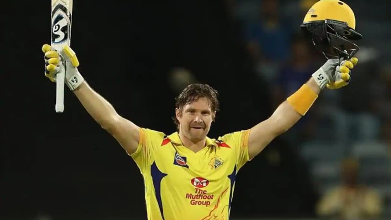 <p style="text align: justify;"><strong>1. Shane Watson</strong></p>