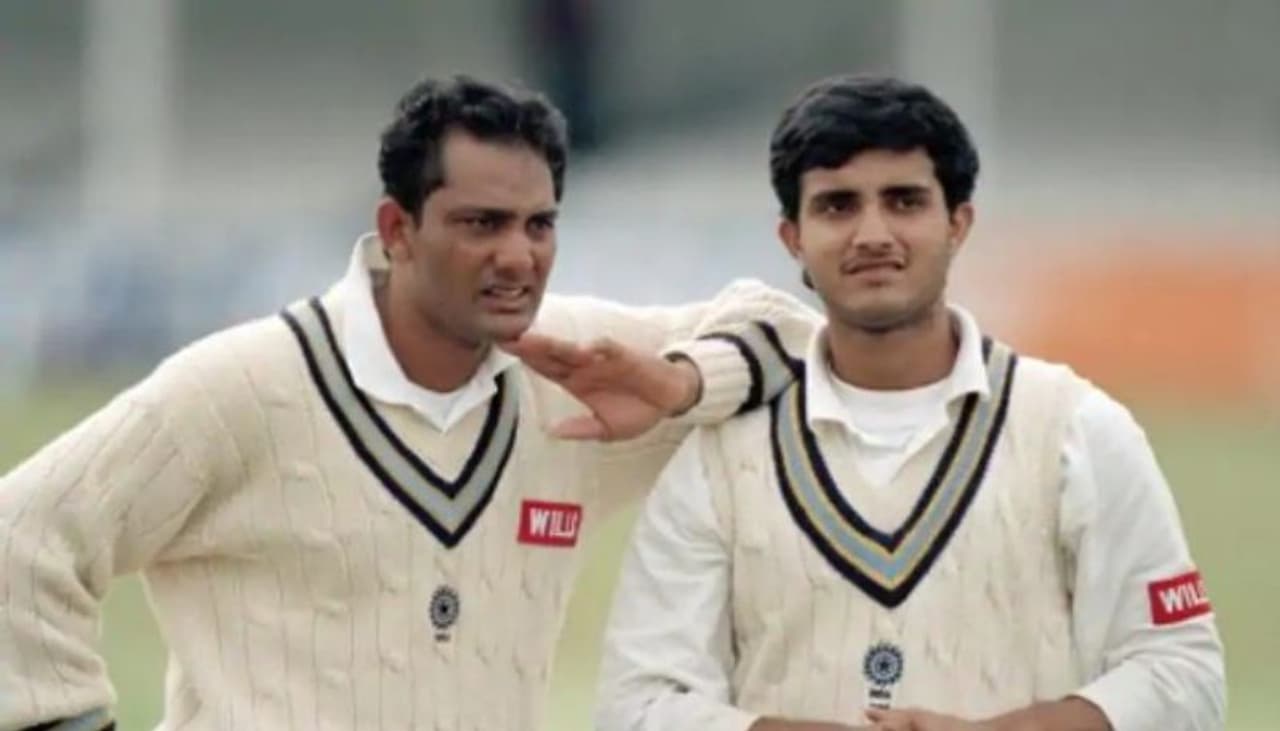 <p>భారత క్రికెట్పై చెరగని ముద్ర వేశాడు భారత మాజీ కెప్టెన్ సౌరవ్ గంగూలీ. నత్తనడకన సాగుతున్న భారత జట్టుకు దూకుడు మంత్రం నేర్పించి, విజయం కోసం కసిగా పోరాడే తత్వాన్ని అలవాటు చేశాడు గంగూలీ... </p> <p>భారత క్రికెట్పై చెరగని ముద్ర వేశాడు భారత మాజీ కెప్టెన్ సౌరవ్ గంగూలీ. నత్తనడకన సాగుతున్న భారత జట్టుకు దూకుడు మంత్రం నేర్పించి, విజయం కోసం కసిగా పోరాడే తత్వాన్ని అలవాటు చేశాడు గంగూలీ... </p>