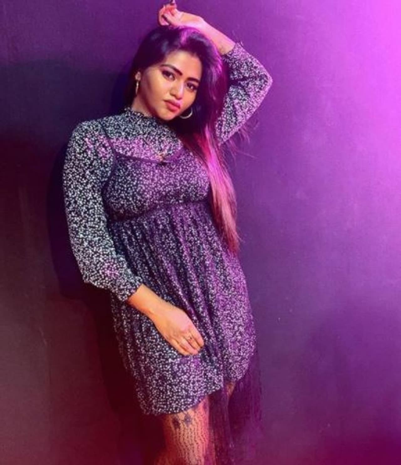 <p>இது தாங்க அந்த ரணகள உடை </p> <p>இது தாங்க அந்த ரணகள உடை </p>