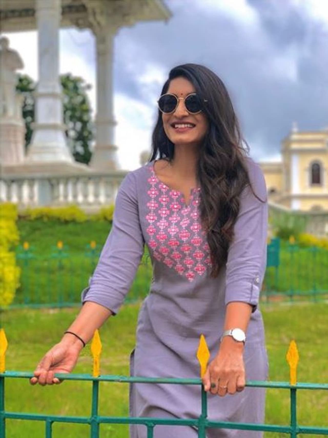 <p>ಮಿಸ್ ಕರ್ನಾಟಕ 2014 ಕಿರೀಟ ಗೆದ್ದ ಕೃಷಿ ಸಿಕ್ಕಾಪಟ್ಟೆ ಸ್ಟೈಲಿಶ್.</p> <p>ಮಿಸ್ ಕರ್ನಾಟಕ 2014 ಕಿರೀಟ ಗೆದ್ದ ಕೃಷಿ ಸಿಕ್ಕಾಪಟ್ಟೆ ಸ್ಟೈಲಿಶ್.</p>