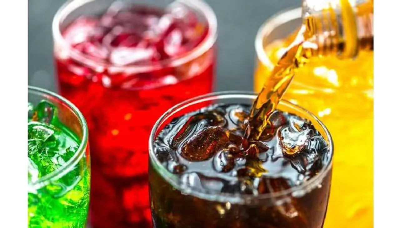 <p><strong>ಬಂಜೆತನ</strong><br />ಬಂಜೆತನವು ಪ್ರಪಂಚದಾದ್ಯಂತ ಲಕ್ಷಾಂತರ ದಂಪತಿಯನ್ನು ಬಾಧಿಸುವ ಸಾಮಾನ್ಯ ಸಮಸ್ಯೆ. ಪಿಸಿಒಎಸ್, ಎಂಡೊಮೆಟ್ರಿಯಾಸಿಸ್ ಮತ್ತು ಅನಾರೋಗ್ಯಕರ ತೂಕ ಹೆಚ್ಚಳ ಮಹಿಳೆಯರಲ್ಲಿ ಬಂಜೆತನಕ್ಕೆ ಕೆಲವು ಸಾಮಾನ್ಯ ಕಾರಣಗಳು. ಪುರುಷರಲ್ಲಿ, ವೀರ್ಯಾಣುಗಳ ಉತ್ಪತ್ತಿ ಕಡಿಮೆ, ಅಸಹಜ ವೀರ್ಯಾಣುಗಳ ಕಾರ್ಯ ಅಥವಾ ವೀರ್ಯಾಣುವಿನ ಉತ್ಪತ್ತಿ ತಡೆಯುವುದು ಬಂಜೆತನಕ್ಕೆ ಎಡೆ ಮಾಡಿಕೊಡಬಹುದು.</p> <p><strong>ಬಂಜೆತನ</strong><br />ಬಂಜೆತನವು ಪ್ರಪಂಚದಾದ್ಯಂತ ಲಕ್ಷಾಂತರ ದಂಪತಿಯನ್ನು ಬಾಧಿಸುವ ಸಾಮಾನ್ಯ ಸಮಸ್ಯೆ. ಪಿಸಿಒಎಸ್, ಎಂಡೊಮೆಟ್ರಿಯಾಸಿಸ್ ಮತ್ತು ಅನಾರೋಗ್ಯಕರ ತೂಕ ಹೆಚ್ಚಳ ಮಹಿಳೆಯರಲ್ಲಿ ಬಂಜೆತನಕ್ಕೆ ಕೆಲವು ಸಾಮಾನ್ಯ ಕಾರಣಗಳು. ಪುರುಷರಲ್ಲಿ, ವೀರ್ಯಾಣುಗಳ ಉತ್ಪತ್ತಿ ಕಡಿಮೆ, ಅಸಹಜ ವೀರ್ಯಾಣುಗಳ ಕಾರ್ಯ ಅಥವಾ ವೀರ್ಯಾಣುವಿನ ಉತ್ಪತ್ತಿ ತಡೆಯುವುದು ಬಂಜೆತನಕ್ಕೆ ಎಡೆ ಮಾಡಿಕೊಡಬಹುದು.</p>