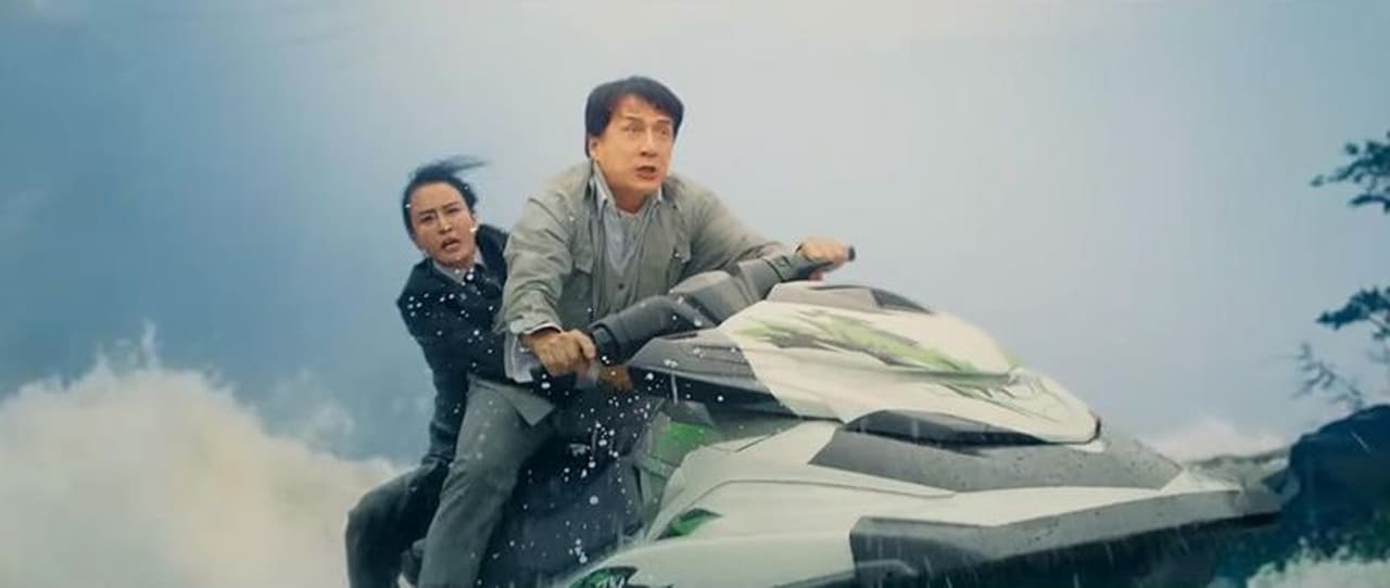 <p> ஜாக்கி சான் நடிக்கும் வேன்கார்டு என்ற ஆங்கில படத்தின் படப்பிடிப்பு சீனாவில் நடைபெற்று வருகிறது. அப்போது காட்டாற்று வெள்ளத்தில் ஜாக்கி சான் மற்றும் நடிகை மியா முகி இருவரும் நீர் ஸ்கூட்டரில் பயணிப்பது போன்ற சாகசக் காட்சி படமாக்கப்பட்டது. </p> <p> ஜாக்கி சான் நடிக்கும் வேன்கார்டு என்ற ஆங்கில படத்தின் படப்பிடிப்பு சீனாவில் நடைபெற்று வருகிறது. அப்போது காட்டாற்று வெள்ளத்தில் ஜாக்கி சான் மற்றும் நடிகை மியா முகி இருவரும் நீர் ஸ்கூட்டரில் பயணிப்பது போன்ற சாகசக் காட்சி படமாக்கப்பட்டது. </p>