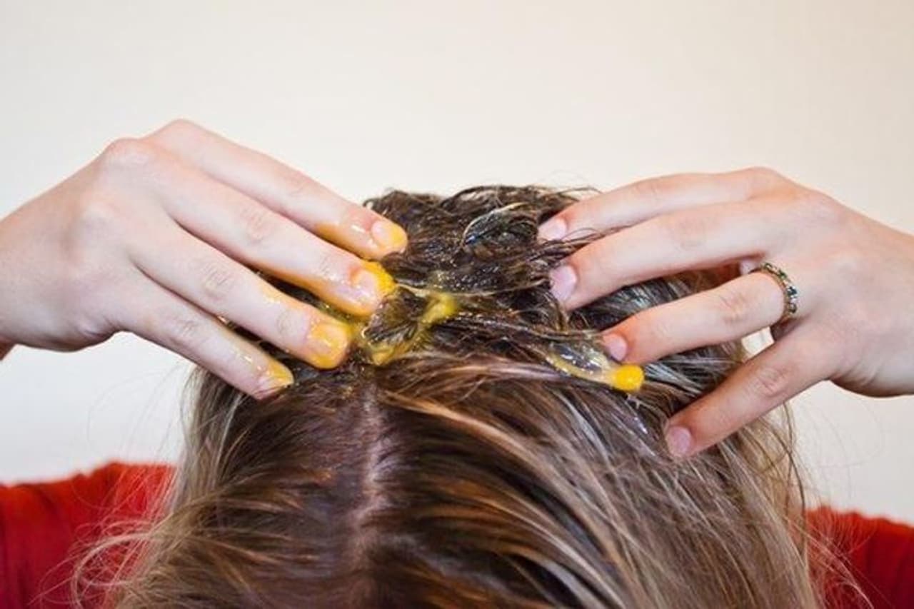 <p>Egg masks for hair is one of the surviving traditional haircare rituals of the world. In a world where pollution and artificial hair products are stripping our hair of all the natural oils and proteins, egg masks can prove to be an effective tool to naturally moisturise and uplift your hair.</p> <p>Egg masks for hair is one of the surviving traditional haircare rituals of the world. In a world where pollution and artificial hair products are stripping our hair of all the natural oils and proteins, egg masks can prove to be an effective tool to naturally moisturise and uplift your hair.</p>