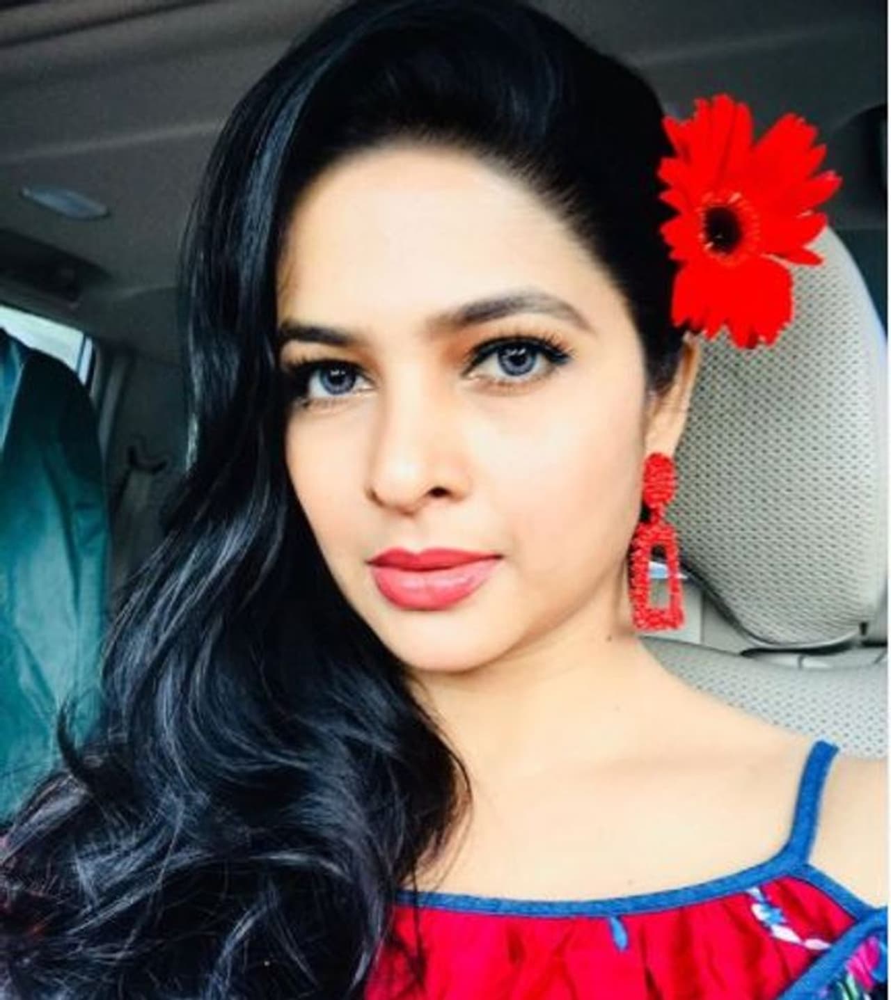 <p>தெலுங்கு திரைப்படங்கள் மூலம் நடிகையாக அறிமுகமானவர் மதுமிதா.</p>