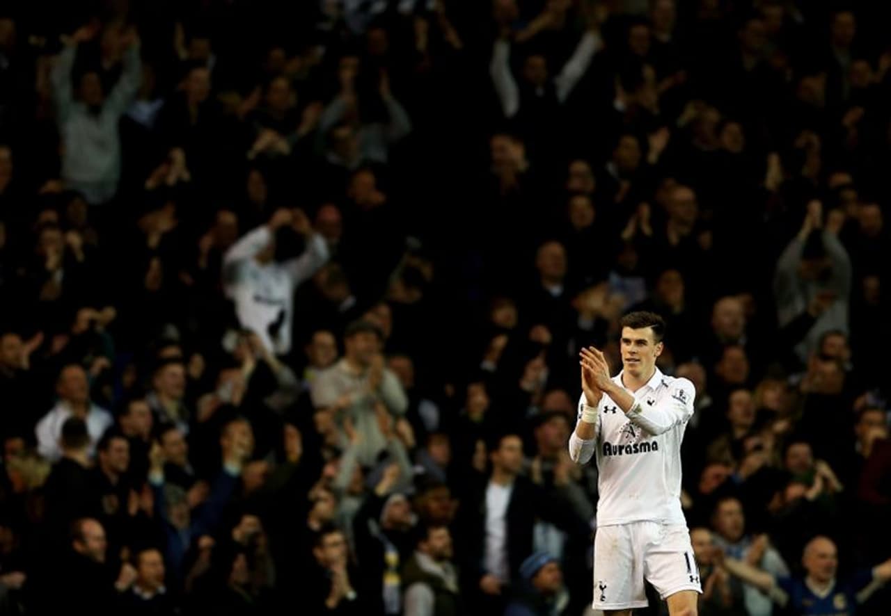 <p>Welsh football sensation Gareth Bale is all set for a return to his former English club, Tottenham Hotspur, on a season long loan. Bale, who has been in the reports for quite some years now for a return to England, was linked with some of the top English clubs, including Manchester United.</p> <p>Welsh football sensation Gareth Bale is all set for a return to his former English club, Tottenham Hotspur, on a season long loan. Bale, who has been in the reports for quite some years now for a return to England, was linked with some of the top English clubs, including Manchester United.</p>
