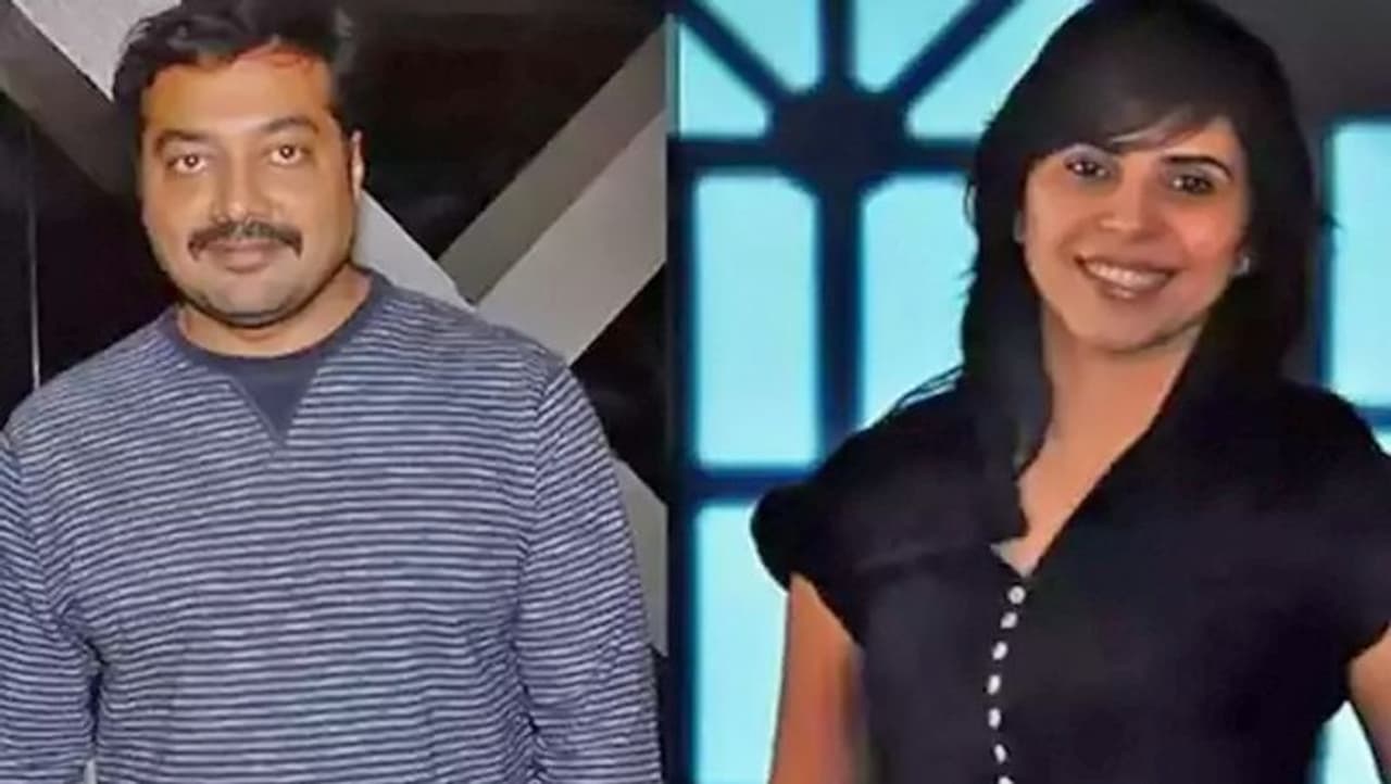 <p>ಅನುರಾಗ್ ಕಶ್ಯಪ್ ಮೊದಲನೇ ಹೆಂಡತಿ ಆರತಿ ಬಜಾಜ್ ಮಾಜಿ ಗಂಡನ ನೆರವಿಗೆ ಧಾವಿಸಿದ್ದಾರೆ.</p> <p>ಅನುರಾಗ್ ಕಶ್ಯಪ್ ಮೊದಲನೇ ಹೆಂಡತಿ ಆರತಿ ಬಜಾಜ್ ಮಾಜಿ ಗಂಡನ ನೆರವಿಗೆ ಧಾವಿಸಿದ್ದಾರೆ.</p>