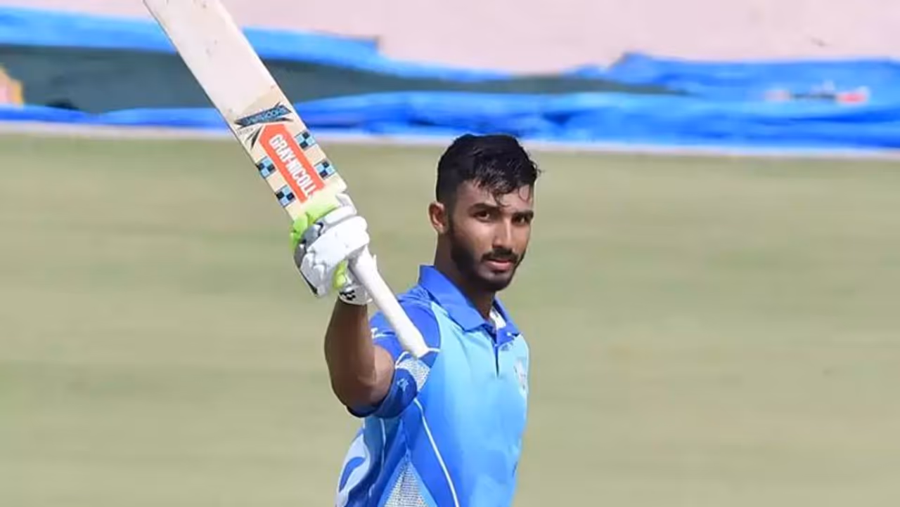 <p>It was an absolute carnage by Royal Challengers Bangalore, as the openers, Virat Kohli (72*) and Devdutt Padikkal (101*), produced a dominant show to outplay Rajasthan Royals by ten wickets in Match 16 of the 2021 Indian Premier League at the Wankhede Stadium in Mumbai on Thursday. While RCB stays unbeaten in IPL 2021 so far and atop the table, RR has dropped to the bottom. Meanwhile, certain records were smashed in the process as we take a look.</p>