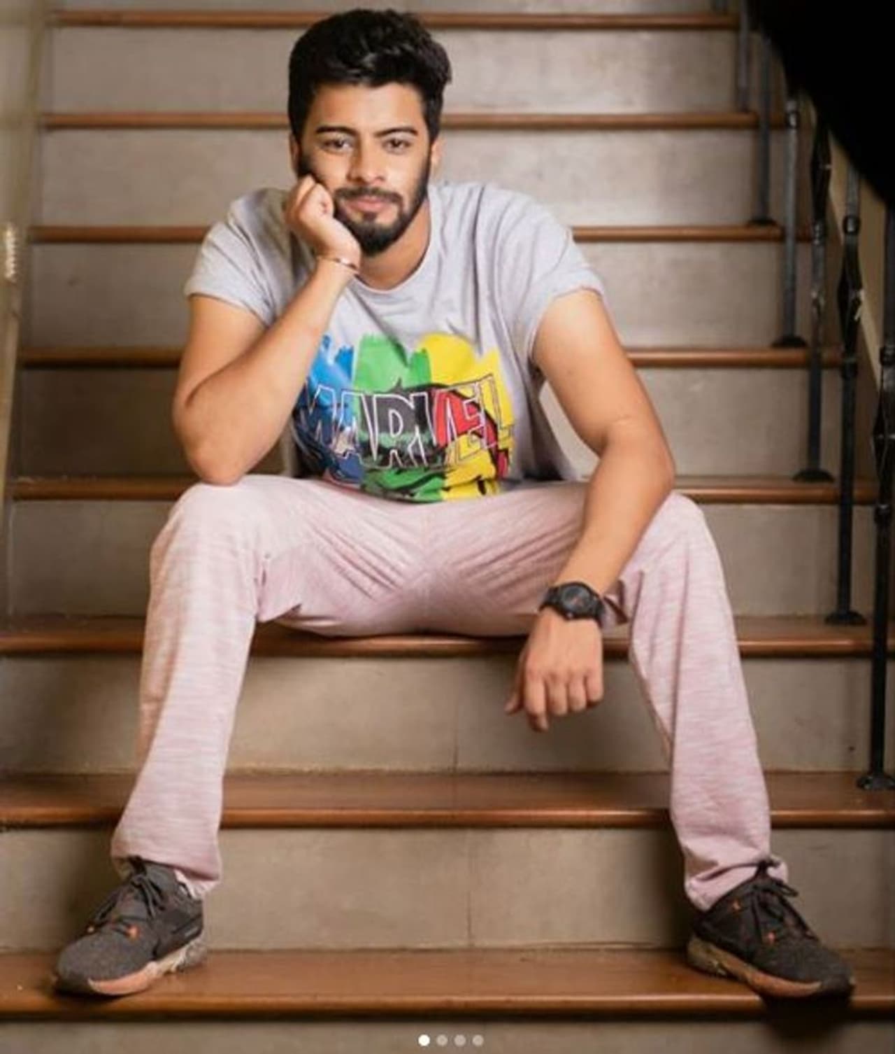 <p>ಡ್ಯಾನ್ಸ್ ರಿಯಾಲಿಟಿ ಶೋ ಹಾಗೂ ಧಾರಾವಾಹಿಗಳಲ್ಲಿ ಅಭಿನಯಿಸಿರುವ ಅಭಿಷೇಕ್.</p> <p>ಡ್ಯಾನ್ಸ್ ರಿಯಾಲಿಟಿ ಶೋ ಹಾಗೂ ಧಾರಾವಾಹಿಗಳಲ್ಲಿ ಅಭಿನಯಿಸಿರುವ ಅಭಿಷೇಕ್.</p>