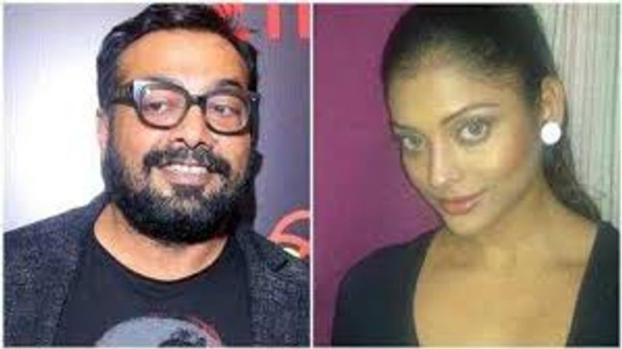 <p>ನಿರ್ದೇಶಕ ಅನುರಾಗ್ ಕಷ್ಯಪ್ ವಿರುದ್ಧ ಬೆಂಗಾಲಿ ನಟಿ ರೂಪಾ ದತ್ತ ಚಾಟ್ ಕುರಿತ ಸ್ಕ್ರೀನ್ ಶಾಟ್ ಶೇರ್ ಮಾಡಿದ್ದಾರೆ. 2014ರಲ್ಲಿ ಮಾಡಿದ್ದರು ಎನ್ನಲಾಗಿದ್ದ ಚಾಟ್ ಸ್ಕ್ರೀನ್ ಶಾಟನ್ನು ನಟಿ ಶೇರ್ ಮಾಡಿಕೊಂಡಿದ್ದರು.</p> <p>ನಿರ್ದೇಶಕ ಅನುರಾಗ್ ಕಷ್ಯಪ್ ವಿರುದ್ಧ ಬೆಂಗಾಲಿ ನಟಿ ರೂಪಾ ದತ್ತ ಚಾಟ್ ಕುರಿತ ಸ್ಕ್ರೀನ್ ಶಾಟ್ ಶೇರ್ ಮಾಡಿದ್ದಾರೆ. 2014ರಲ್ಲಿ ಮಾಡಿದ್ದರು ಎನ್ನಲಾಗಿದ್ದ ಚಾಟ್ ಸ್ಕ್ರೀನ್ ಶಾಟನ್ನು ನಟಿ ಶೇರ್ ಮಾಡಿಕೊಂಡಿದ್ದರು.</p>