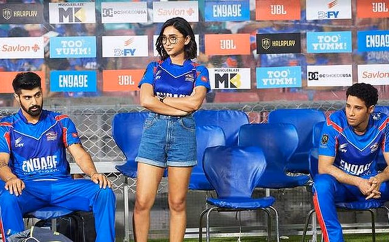 <p>There is hardly any doubt true cricketing fans find it difficult to stay without some cricketing action every day. Meanwhile, the raging COVID 19 pandemic has made things even difficult for the fans.</p>