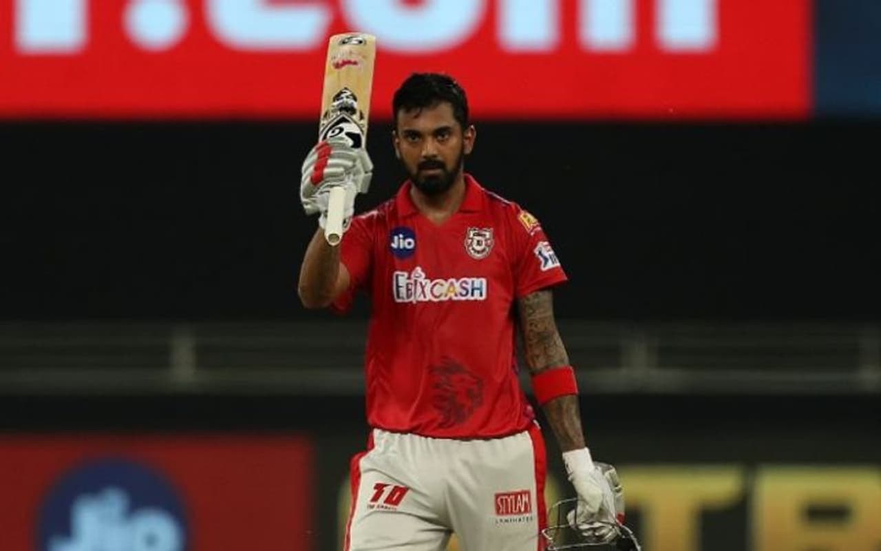 <p>ஐபிஎல் 13வது சீசன் வெற்றிகரமாக நடந்து முடிந்துவிட்ட நிலையில், மும்பை இந்தியன்ஸ் அணி ஐந்தாவது முறையாக கோப்பையை வென்று சாதனை படைத்தது. இந்த சீசனில் இளம் வீரர்கள் பலர் அபாரமாக ஆடி அனைவரின் கவனத்தையும் ஈர்த்து, பாராட்டுகளையும் குவித்தனர். ராகுல், தவான் ஆகிய டாப் ஆர்டர் வீரர்களும் அபாரமாக ஆடி அசத்தினர்.<br />&nbsp;</p>