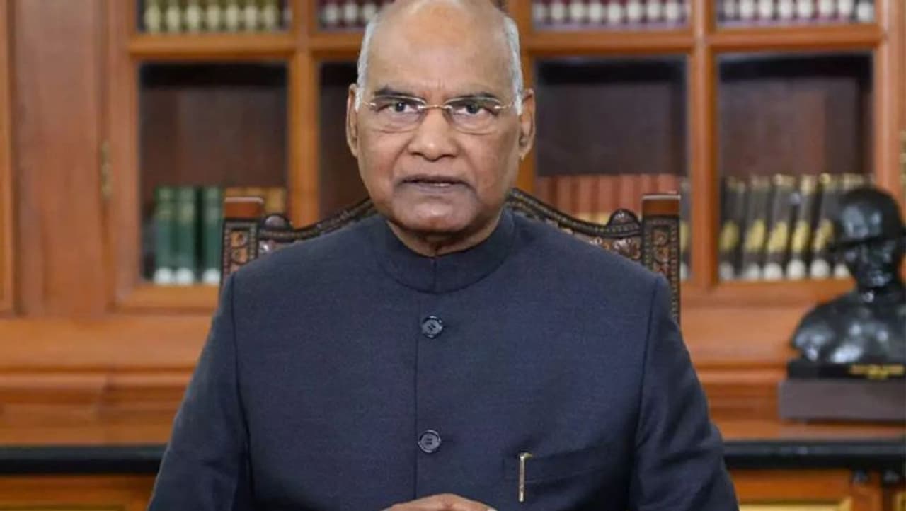 <p>ರಾಷ್ಟ್ರಪತಿ ರಾಮನಾಥ ಕೋವಿಂದ್ ಫೆಬ್ರವರಿ 6ರಂದು ಕೊಡಗು ಜಿಲ್ಲೆಗೆ ಆಗಮಿಸುತ್ತಿದ್ದಾರೆ. ಈ ಹಿನ್ನೆಲೆಯಲ್ಲಿ&nbsp;ಜಿಲ್ಲಾಡಳಿತ ಸಕಲ ಸಿದ್ಧತೆಯನ್ನು ಮಾಡಿಕೊಳ್ಳುತ್ತಿದೆ.</p>