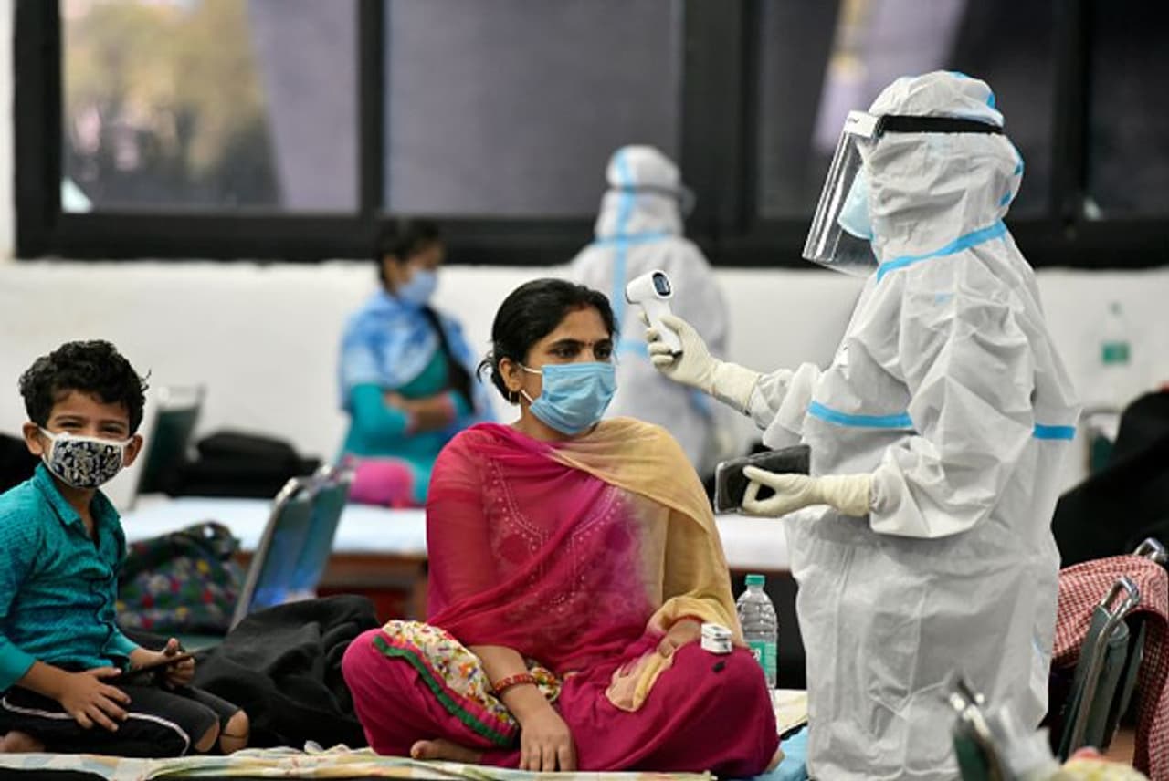 <p>India's COVID 19 tally sprinted past 67 lakh with 72,049 fresh cases in a span of 24 hours, while over 57 lakh people have recovered from the disease so far, according to the Union Health Ministry's data updated on Wednesday.</p> <p>India's COVID 19 tally sprinted past 67 lakh with 72,049 fresh cases in a span of 24 hours, while over 57 lakh people have recovered from the disease so far, according to the Union Health Ministry's data updated on Wednesday.</p>