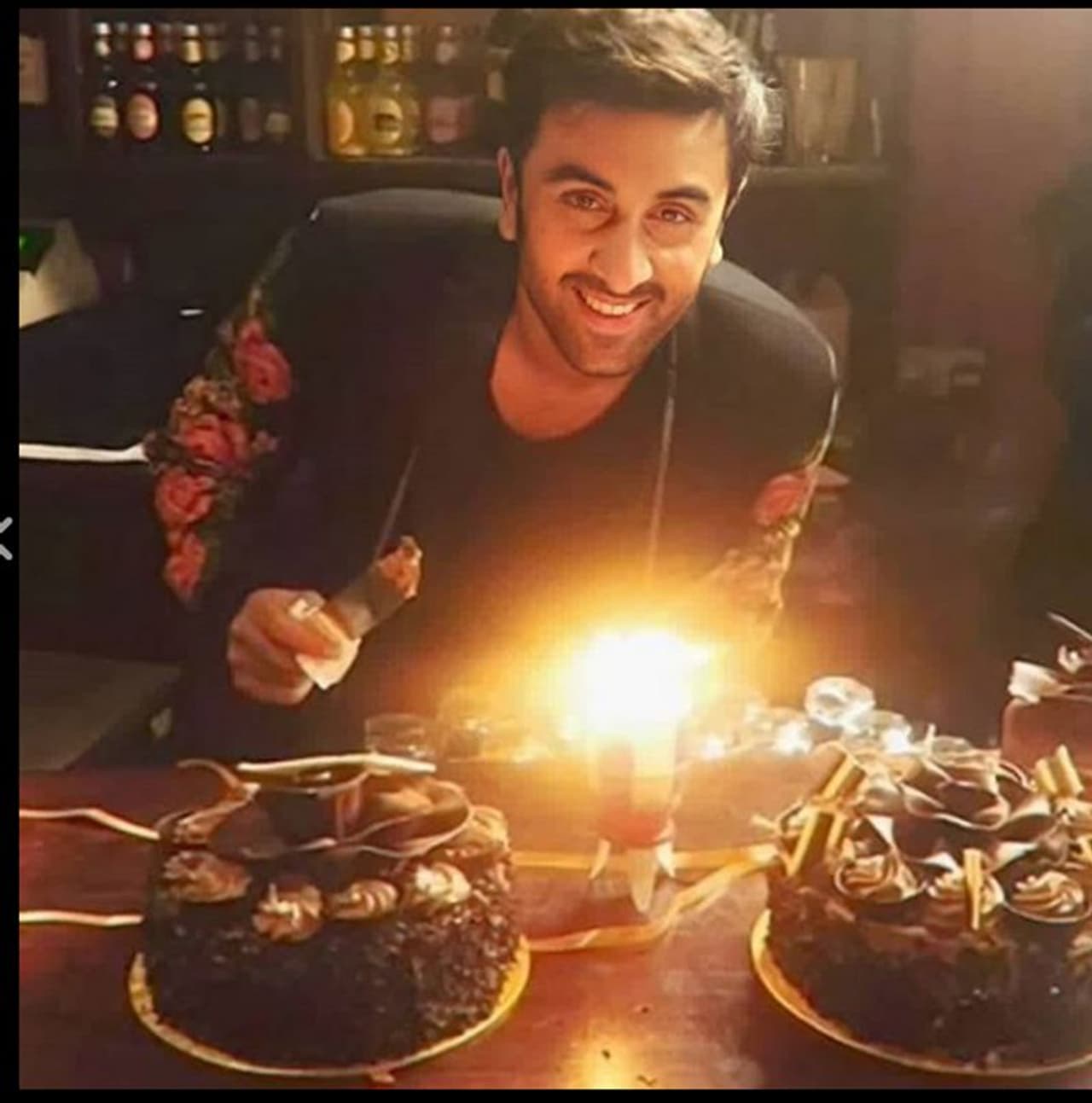 <p>ಸೆಪ್ಟೆಂಬರ್ 28, 1982ರಂದು ಮುಂಬೈ ಅಲ್ಲಿ ಹುಟ್ಟಿದ ನಟ ರಣಬೀರ್ ಕಪೂರ್ಗೆ 38ರ ಸಂಭ್ರಮ.</p> <p>ಸೆಪ್ಟೆಂಬರ್ 28, 1982ರಂದು ಮುಂಬೈ ಅಲ್ಲಿ ಹುಟ್ಟಿದ ನಟ ರಣಬೀರ್ ಕಪೂರ್ಗೆ 38ರ ಸಂಭ್ರಮ.</p>