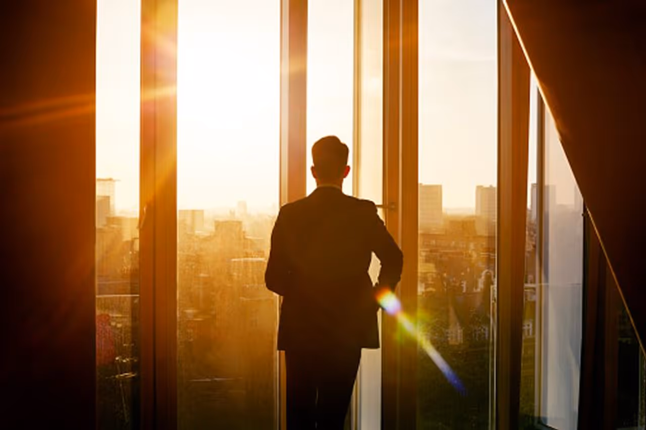 <p><strong>What’s the big picture:</strong> Visualise your growth and work towards it. Figure what makes you raring to go every day to work. Once you get the big picture in your head, everything else will fall into place.</p> <p><strong>What’s the big picture:</strong> Visualise your growth and work towards it. Figure what makes you raring to go every day to work. Once you get the big picture in your head, everything else will fall into place.</p>