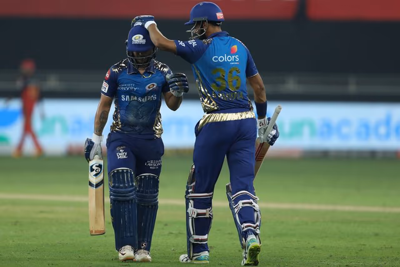 <p>రెండు వికెట్లు పడిన తర్వాత క్రీజులోకి వచ్చి 58 బంతుల్లో 2 ఫోర్లు, 9 సిక్సర్లతో 99 పరుగులు చేశాడు...</p>