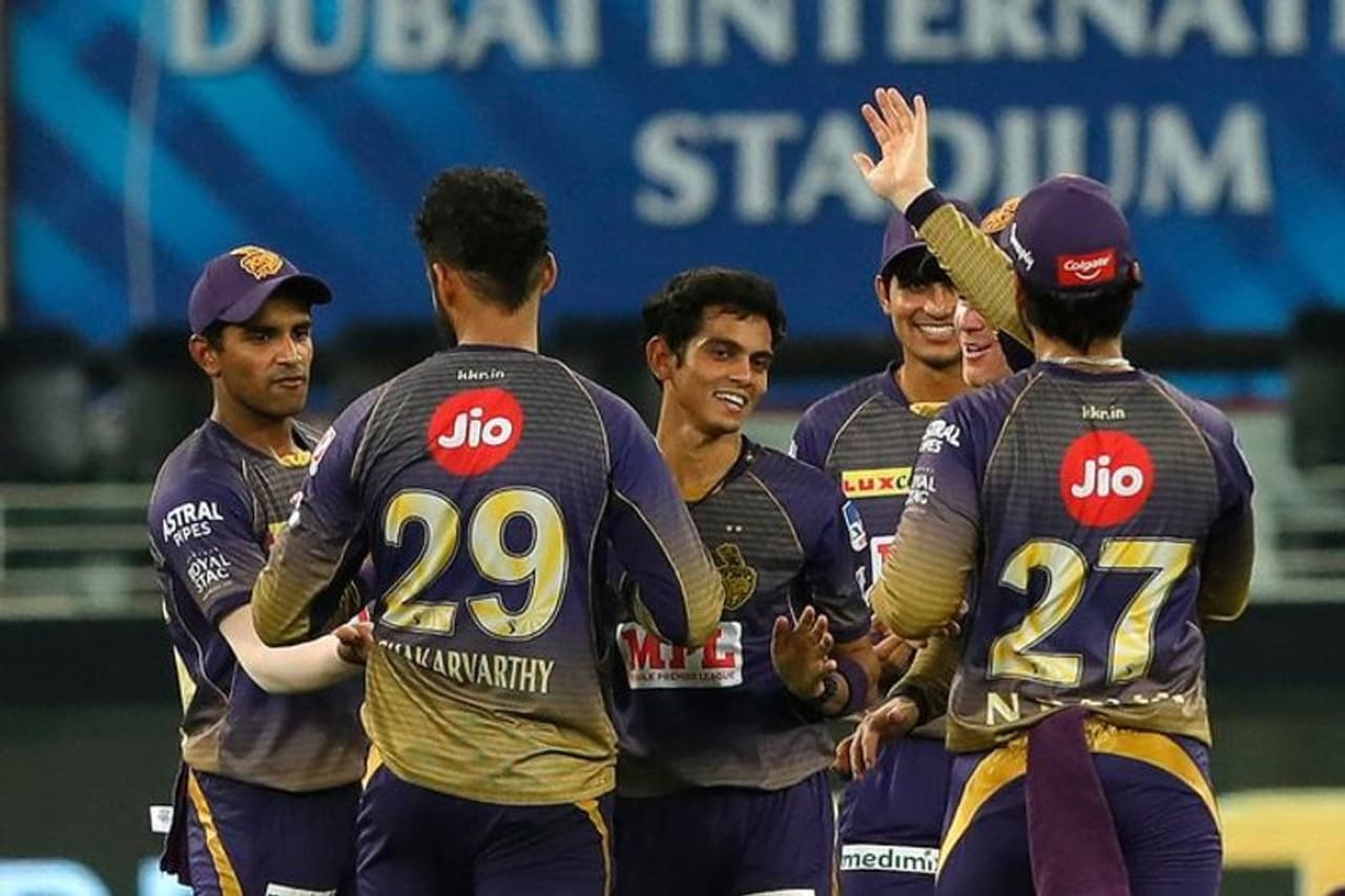 <p>മുന് ചാമ്പ്യന്മാരായ കൊല്ക്കത്ത നൈറ്റ് റൈഡേഴ്സും സണ്റൈസേഴ്സ് ഹൈദരാബാദും പ്ലേ ഓഫിലെത്താന് സാധ്യതയില്ലെന്ന് വോണ് പറയുന്നു.</p> <p>മുന് ചാമ്പ്യന്മാരായ കൊല്ക്കത്ത നൈറ്റ് റൈഡേഴ്സും സണ്റൈസേഴ്സ് ഹൈദരാബാദും പ്ലേ ഓഫിലെത്താന് സാധ്യതയില്ലെന്ന് വോണ് പറയുന്നു.</p>