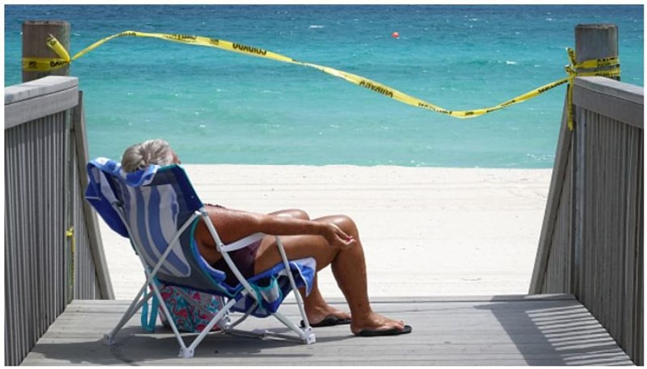 <p>കൊവിഡ് വ്യാപനം രൂക്ഷമായതിന് പിന്നാലെ ഈ ഗവേഷകര്‍ സുപ്പീരിയര്‍ തടാകം അടക്കമുള്ള ജലസ്ത്രോതസ്സുകളില്‍ നിന്ന് കൃത്യമായ ഇടവേളകളില്‍ വെള്ളം ശേഖരിച്ച് പരിശോധന നടത്തിയിരുന്നു.&nbsp;</p>