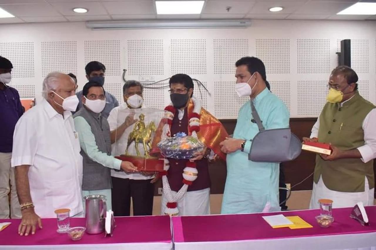 <p>ರಾಷ್ಟ್ರೀಯ ಪ್ರಧಾನ ಕಾರ್ಯದರ್ಶಿಯಾಗಿ ನೇಮಕಗೊಂಡ ಸಚಿ ಸಿ. ಟಿ. ರವಿಗೆ ಅಭಿನಂದನೆ ಸಲ್ಲಿಸಲಾಯಿತು</p> <p>ರಾಷ್ಟ್ರೀಯ ಪ್ರಧಾನ ಕಾರ್ಯದರ್ಶಿಯಾಗಿ ನೇಮಕಗೊಂಡ ಸಚಿ ಸಿ. ಟಿ. ರವಿಗೆ ಅಭಿನಂದನೆ ಸಲ್ಲಿಸಲಾಯಿತು</p>