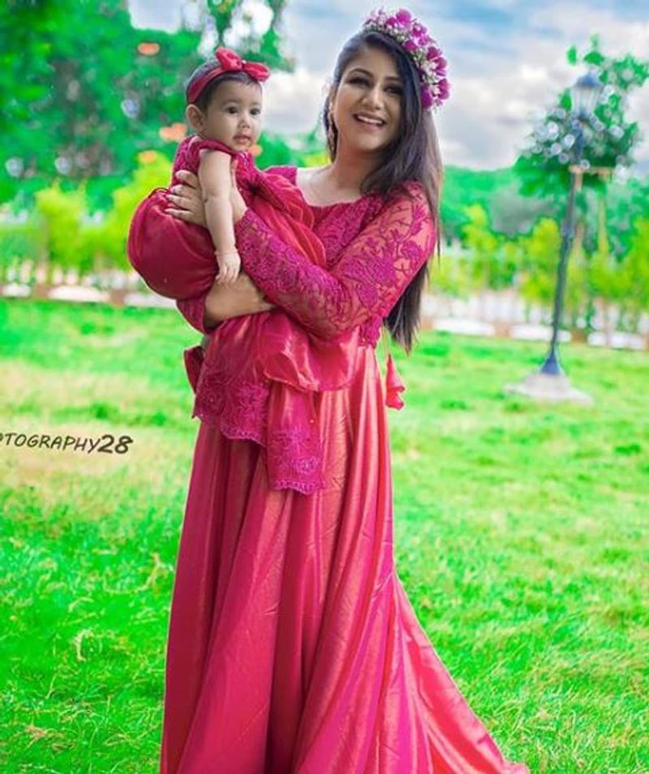 <p>அழகு மகளுடன் ஆல்யா...</p> <p>அழகு மகளுடன் ஆல்யா...</p>