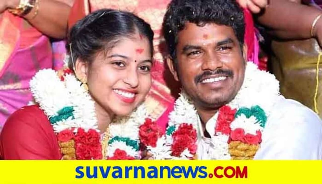 <p>ಯುವತಿ ತಂದೆ ದೇವಾಲಯದ ಅರ್ಚಕ ಮೈಮೇಲೆ ಪೆಟ್ರೋಲ್ ಸುರಿದುಕೊಂಡು ಬೆಂಕಿ ಹಚ್ಚಿಕೊಳ್ಳಲು ಯತ್ನ ಮಾಡಿದ್ದು ಅವರನ್ನು ಪೊಲೀಸರು ವಶಕ್ಕೆ ಪಡೆದುಕೊಂಡಿದ್ದಾರೆ.</p> <p>ಯುವತಿ ತಂದೆ ದೇವಾಲಯದ ಅರ್ಚಕ ಮೈಮೇಲೆ ಪೆಟ್ರೋಲ್ ಸುರಿದುಕೊಂಡು ಬೆಂಕಿ ಹಚ್ಚಿಕೊಳ್ಳಲು ಯತ್ನ ಮಾಡಿದ್ದು ಅವರನ್ನು ಪೊಲೀಸರು ವಶಕ್ಕೆ ಪಡೆದುಕೊಂಡಿದ್ದಾರೆ.</p>