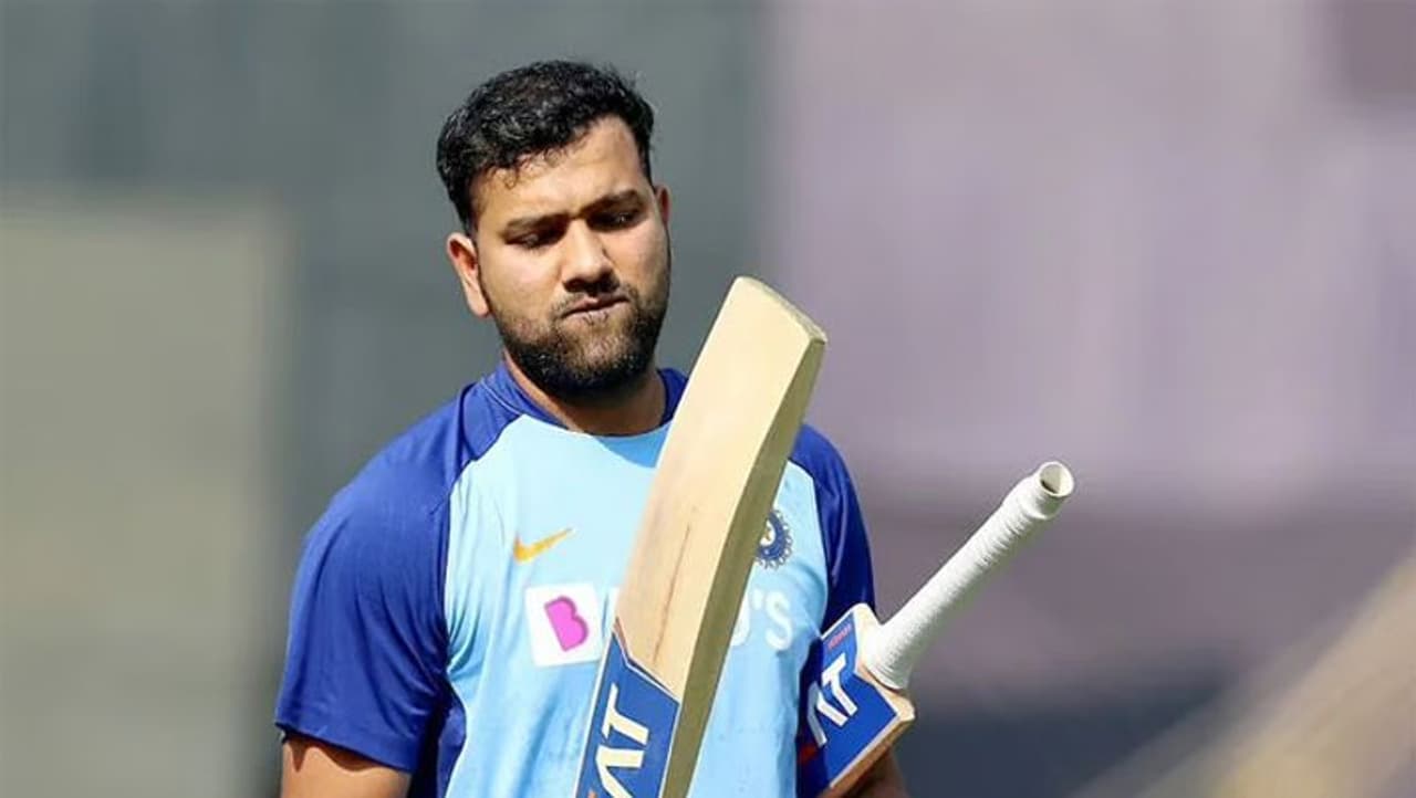 <p>Senior Indian opener Rohit Sharma has been quite a headache for Team India management, owing to his hamstring strain. Meanwhile, his participation in the upcoming four Test series against Australia looked doubtful, until Friday, when he was declared fit.</p> <p>Senior Indian opener Rohit Sharma has been quite a headache for Team India management, owing to his hamstring strain. Meanwhile, his participation in the upcoming four Test series against Australia looked doubtful, until Friday, when he was declared fit.</p>