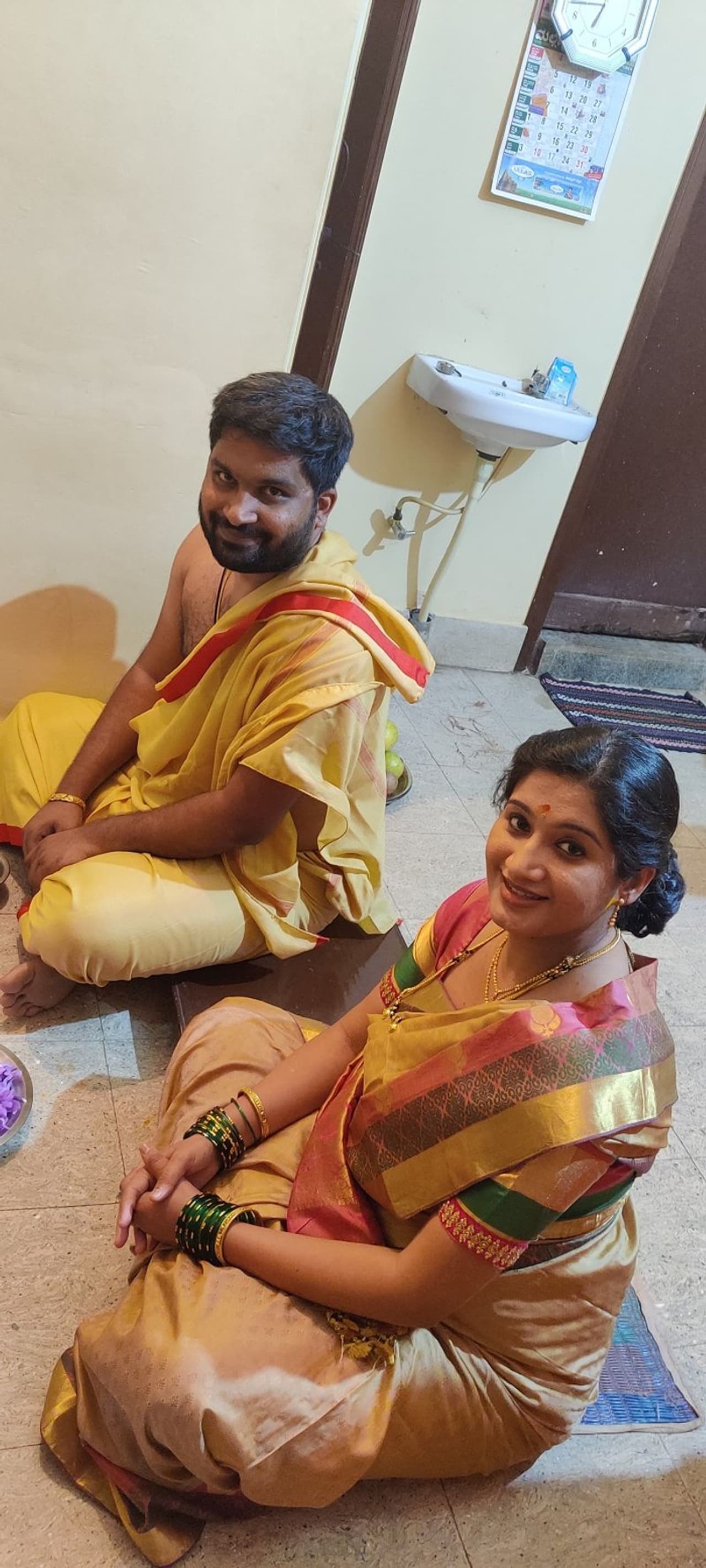 <p>ಸ್ಯಾಂಡಲ್ವುಡ್ ಖ್ಯಾತ ನಿರ್ದೇಶಕ ಪವನ್ ದಂಪತಿ ಲಿಟಲ್ ಸ್ಟಾರ್ ನಿರೀಕ್ಷೆಯಲ್ಲಿದ್ದಾರೆ.</p> <p>ಸ್ಯಾಂಡಲ್ವುಡ್ ಖ್ಯಾತ ನಿರ್ದೇಶಕ ಪವನ್ ದಂಪತಿ ಲಿಟಲ್ ಸ್ಟಾರ್ ನಿರೀಕ್ಷೆಯಲ್ಲಿದ್ದಾರೆ.</p>