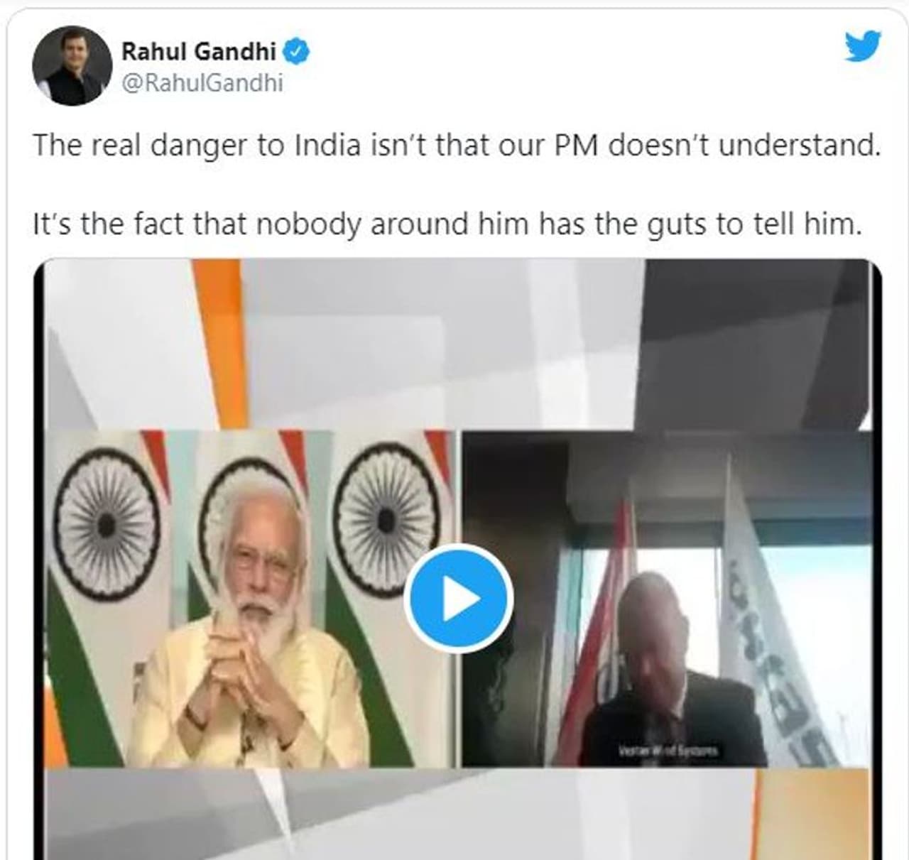 <p><strong>പ്ര</strong>ധാനമന്ത്രി നരേന്ദ്ര മോദിയെ പരിഹസിച്ച് കോണ്ഗ്രസ് നേതാവ് രാഹുല് ഗാന്ധിയുടെ ട്വീറ്റ്. ഡെന്മാര്ക്ക് വിന്ഡ് ടര്ബൈന് നിര്മാതാവ് വെസ്താസ് തലവന് ഹെന്റിക് ആന്ഡേഴ്സണുമായുള്ള മോദിയുടെ വീഡിയോ കോണ്ഫറന്സിനെ പരിഹസിച്ചാണ് രാഹുല് രംഗത്തെത്തിയത്. ഇന്ത്യയുടെ യഥാര്ത്ഥ അപകടം എന്താണെന്ന് നമ്മുടെ പ്രധാനമന്ത്രിക്ക് മനസ്സിലാകില്ല എന്നതല്ല, അദ്ദേഹത്തിന് ചുറ്റുമുള്ളവര്ക്ക് അത് അദ്ദേഹത്തോട് പറയാനുള്ള ധൈര്യമില്ല എന്നതാണ് രാഹുല് ട്വീറ്റ് ചെയ്തു.</p> <p><strong>പ്ര</strong>ധാനമന്ത്രി നരേന്ദ്ര മോദിയെ പരിഹസിച്ച് കോണ്ഗ്രസ് നേതാവ് രാഹുല് ഗാന്ധിയുടെ ട്വീറ്റ്. ഡെന്മാര്ക്ക് വിന്ഡ് ടര്ബൈന് നിര്മാതാവ് വെസ്താസ് തലവന് ഹെന്റിക് ആന്ഡേഴ്സണുമായുള്ള മോദിയുടെ വീഡിയോ കോണ്ഫറന്സിനെ പരിഹസിച്ചാണ് രാഹുല് രംഗത്തെത്തിയത്. ഇന്ത്യയുടെ യഥാര്ത്ഥ അപകടം എന്താണെന്ന് നമ്മുടെ പ്രധാനമന്ത്രിക്ക് മനസ്സിലാകില്ല എന്നതല്ല, അദ്ദേഹത്തിന് ചുറ്റുമുള്ളവര്ക്ക് അത് അദ്ദേഹത്തോട് പറയാനുള്ള ധൈര്യമില്ല എന്നതാണ് രാഹുല് ട്വീറ്റ് ചെയ്തു.</p>