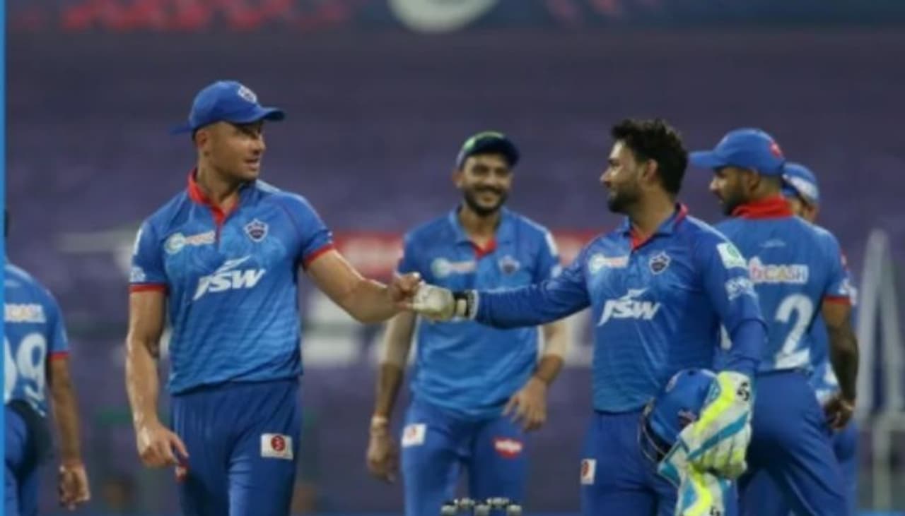 <p>IPL 2020 సీజన్లో టాప్ క్లాస్ పర్ఫామెన్స్ ఇస్తూ ప్లేఆఫ్కి బాగా దగ్గరైంది ఢిల్లీ క్యాపిటల్స్. </p> <p>IPL 2020 సీజన్లో టాప్ క్లాస్ పర్ఫామెన్స్ ఇస్తూ ప్లేఆఫ్కి బాగా దగ్గరైంది ఢిల్లీ క్యాపిటల్స్. </p>
