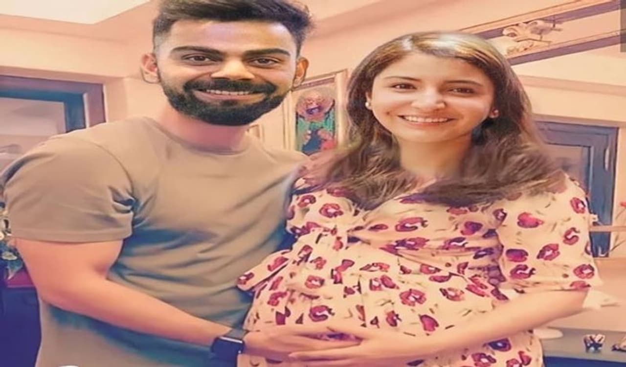 <p>టీమిండియా కెప్టెన్ విరాట్ కోహ్లీ భార్య, బాలీవుడ్ హీరోయిన్ అనుష్క శర్మ త్వరలో తల్లికాబోతున్న విషయం తెలిసిందే...</p> <p>టీమిండియా కెప్టెన్ విరాట్ కోహ్లీ భార్య, బాలీవుడ్ హీరోయిన్ అనుష్క శర్మ త్వరలో తల్లికాబోతున్న విషయం తెలిసిందే...</p>