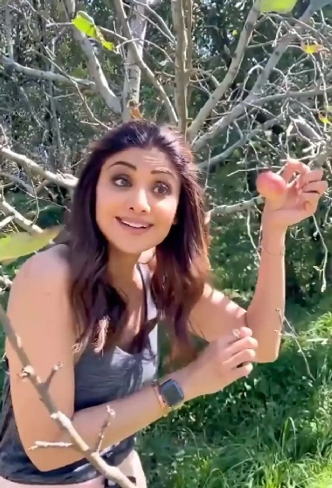 <p>2020ರಲ್ಲಿ ಕೊರೋನಾ ವೈರಸ್ನಿಂದಾಗಿ ಜನರು ಮನೆಯಲ್ಲೇ ಇದ್ದಾರೆ.</p> <p>2020ರಲ್ಲಿ ಕೊರೋನಾ ವೈರಸ್ನಿಂದಾಗಿ ಜನರು ಮನೆಯಲ್ಲೇ ಇದ್ದಾರೆ.</p>