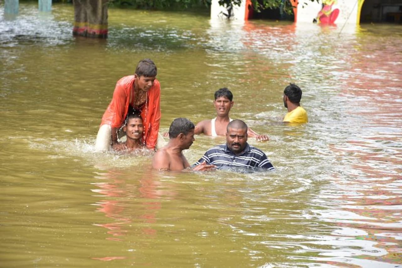 <p>ಕಲಬುರಗಿ ಜಿಲ್ಲೆಯ ಬಹುತೇಕ ನದಿ ಪಾತ್ರದ ಹಲವು ಹಳ್ಳಿಗಳು ಜಲಾವೃತ</p>