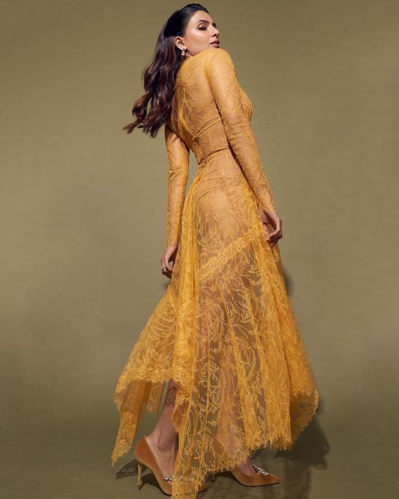 <p>ಸಮಂತಾ ಅಕ್ಕಿನೇನಿ ಸೌತ್ನ ಫೇಮಸ್ ಹಾಗೂ ಹಾಟ್ ನಟಿಯರಲ್ಲಿ ಒಬ್ಬರು.</p> <p>ಸಮಂತಾ ಅಕ್ಕಿನೇನಿ ಸೌತ್ನ ಫೇಮಸ್ ಹಾಗೂ ಹಾಟ್ ನಟಿಯರಲ್ಲಿ ಒಬ್ಬರು.</p>