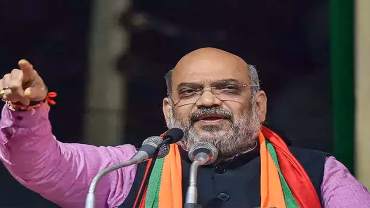 <p><strong>Amit Shah, Union Home Minister:</strong> Congress and its allies have shamed democracy once again. Blatant misuse of state power against Republic TV & Arnab Goswami is an attack on individual freedom and the 4th pillar of democracy. It reminds us of the Emergency. This attack on free press must be and will be opposed.</p> <p><strong>Amit Shah, Union Home Minister:</strong> Congress and its allies have shamed democracy once again. Blatant misuse of state power against Republic TV & Arnab Goswami is an attack on individual freedom and the 4th pillar of democracy. It reminds us of the Emergency. This attack on free press must be and will be opposed.</p>