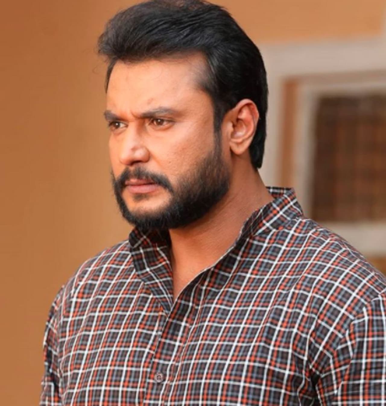 <p>ದರ್ಶನ್ ಮುಂದೆ ಸಾಲು ಸಾಲು ಸಿನಿಮಾಗಳಿವೆ. ಅದರಲ್ಲಿ ಎರಡು ಐತಿಹಾಸಿಕ ಸಿನಿಮಾಗಳು.</p> <p>ದರ್ಶನ್ ಮುಂದೆ ಸಾಲು ಸಾಲು ಸಿನಿಮಾಗಳಿವೆ. ಅದರಲ್ಲಿ ಎರಡು ಐತಿಹಾಸಿಕ ಸಿನಿಮಾಗಳು.</p>