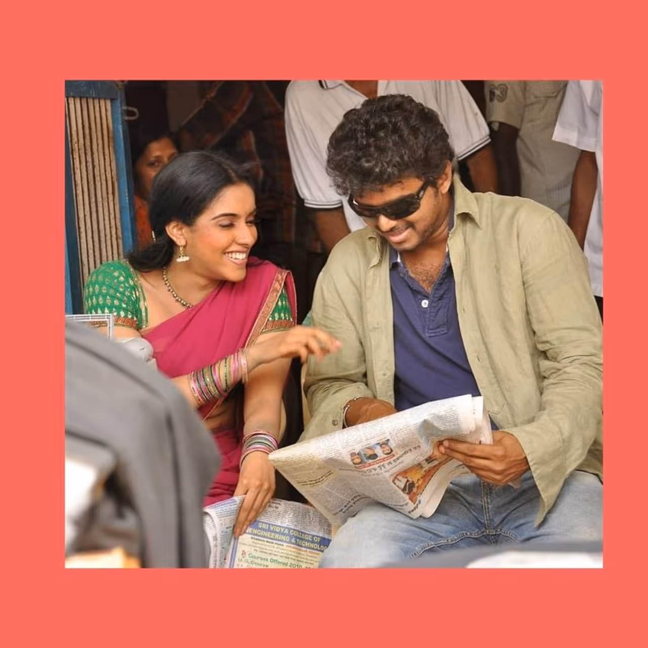 <p>காவலன் ஷூட்டிங் ஸ்பாடில் விஜய், அசின்</p> <p>காவலன் ஷூட்டிங் ஸ்பாடில் விஜய், அசின்</p>