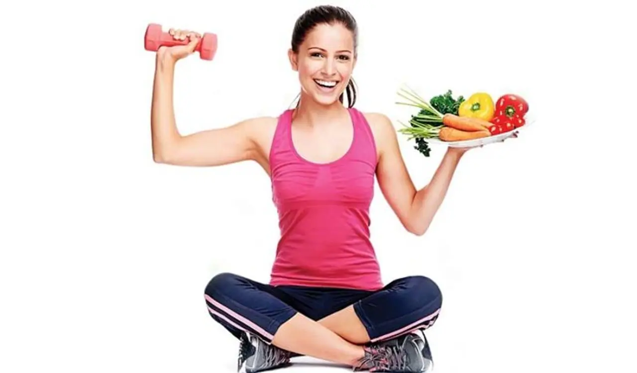 <p>ಆರೋಗ್ಯಕರ ಮನಸ್ಸು, ಫಿಟ್ ಬಾಡಿ ಮೃದು ಚರ್ಮ; ಹೊಂದಲು ಎಲ್ಲರೂ ಬಯಸುತ್ತೇವೆ. ಅದನ್ನು ಪಡೆಯಲು ಪೌಷ್ಠಿಕಾಂಶದ ಸಮತೋಲಿತ ಆಹಾರದೊಂದಿಗೆ ಶಿಸ್ತುಬದ್ಧ ವರ್ಕೌಟ್ ಫಾಲೋ ಮಾಡುವುದು ಕಡ್ಡಾಯ.</p> <p>ಆರೋಗ್ಯಕರ ಮನಸ್ಸು, ಫಿಟ್ ಬಾಡಿ ಮೃದು ಚರ್ಮ; ಹೊಂದಲು ಎಲ್ಲರೂ ಬಯಸುತ್ತೇವೆ. ಅದನ್ನು ಪಡೆಯಲು ಪೌಷ್ಠಿಕಾಂಶದ ಸಮತೋಲಿತ ಆಹಾರದೊಂದಿಗೆ ಶಿಸ್ತುಬದ್ಧ ವರ್ಕೌಟ್ ಫಾಲೋ ಮಾಡುವುದು ಕಡ್ಡಾಯ.</p>