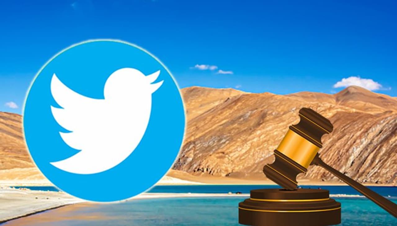 <p>A day after a joint parliamentary panel read the riot act to Twitter over the Ladakh geo tagging blunder the micro blogging site has tendered an apology.</p><p>According to news agency ANI, Twitter tendered a verbal apology before the joint parliamentary committee.</p> <p>A day after a joint parliamentary panel read the riot act to Twitter over the Ladakh geo tagging blunder the micro blogging site has tendered an apology.</p><p>According to news agency ANI, Twitter tendered a verbal apology before the joint parliamentary committee.</p>