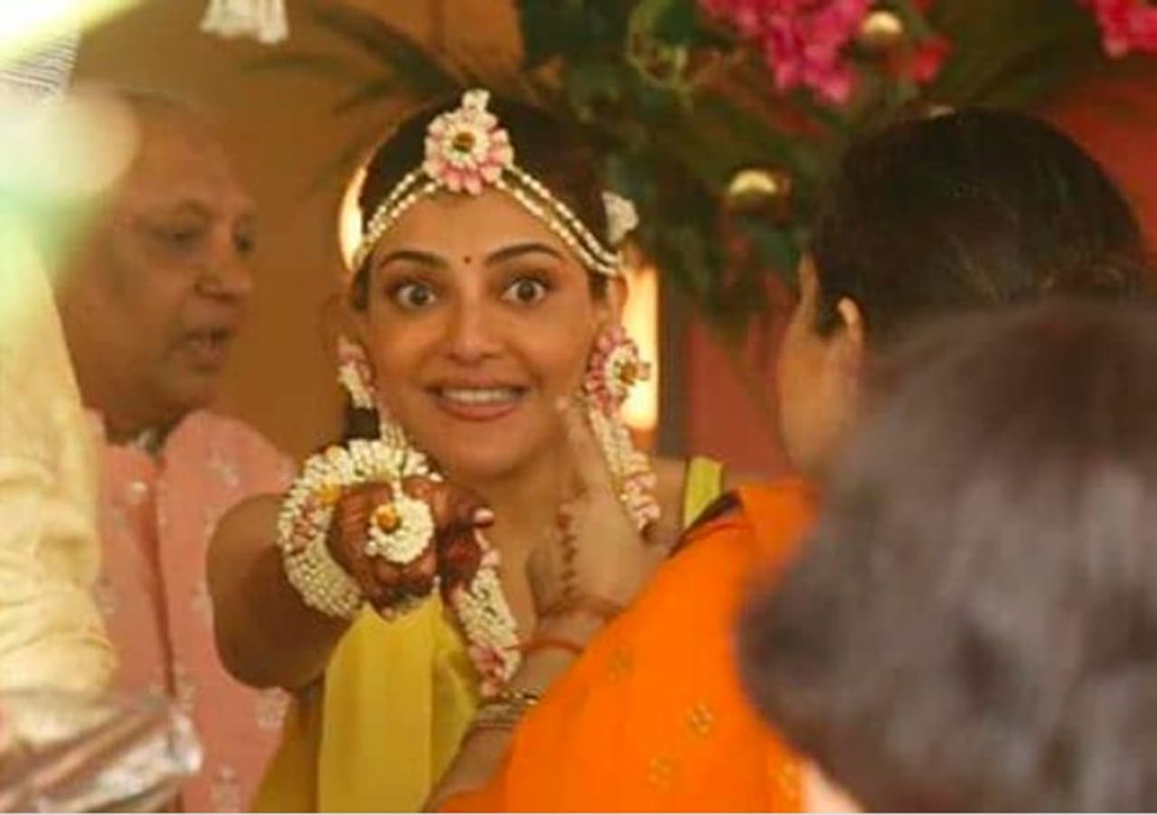 <p>ಕಾಲಿವುಡ್ ಸುಂದರಿ ಕಾಜಲ್ ಅಗರ್ವಾಲ್ ಮದುವೆಗೆ ಕ್ಷಣಗಣನೆ ಶುರುವಾಗಿದೆ. ಗುರುವಾರ ಅರಶಿನ ಶಾಸ್ತ್ರ ನಡೆದಿದ್ದು, ನಟಿಯ ವಿವಾಹ ಪೂರ್ವ ಕಾರ್ಯಕ್ರಮಗಳ ಸಂಭ್ರಮಗಳನ್ನು ನೋಡಿ</p>