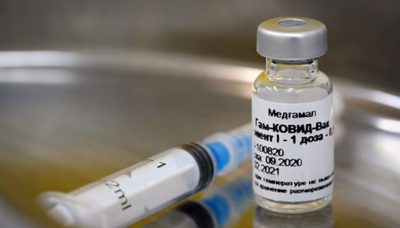 <p>The first batch of Russia's Sputnik V vaccine for Coronavirus is likely to reach next week at Kanpur's Ganesh Shankar Vidyarthi Medical College where the vaccine's Phase 2 and Phase 3 human clinical trials will be conducted.</p>