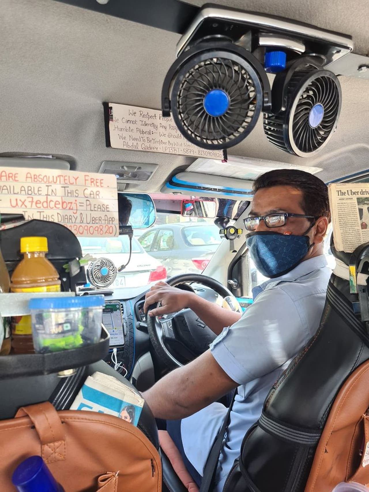 <p>ಕ್ಯಾಬ್ ಚಾಲಕ ಅಬ್ದುಲ್ ಖಾದಿರ್ ಅವರ ಕ್ಯಾಚ್ ಒಳಗಿನ ಚಿತ್ರಗಳನ್ನು ಶೇರ್ &nbsp;ಮಾಡಿಕೊಳ್ಳಲಾಗಿದೆ. &nbsp;</p>